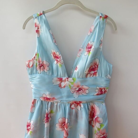 Majorelle Dress Womens Small Dora Blue Floral Surplice Neckline Lightweight - Picture 2 of 13